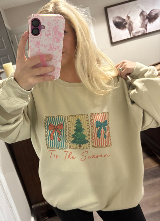 ‘Tis The Season Graphic Sweatshirt