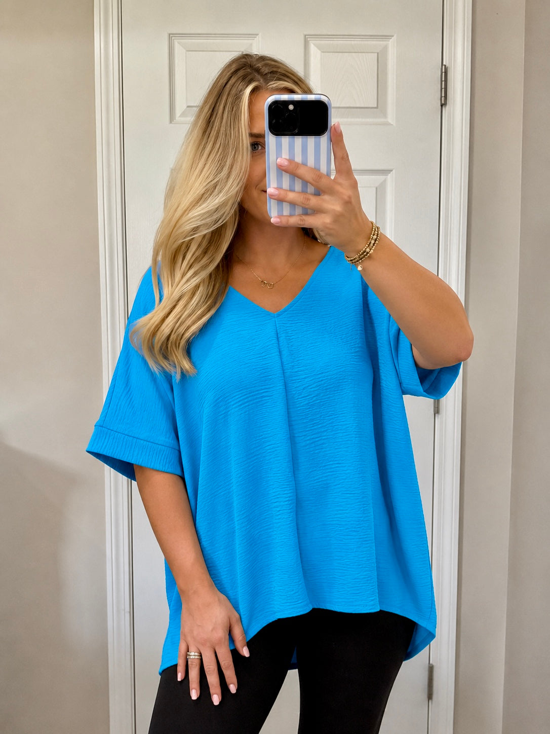 Essential Airflow V-Neck Top